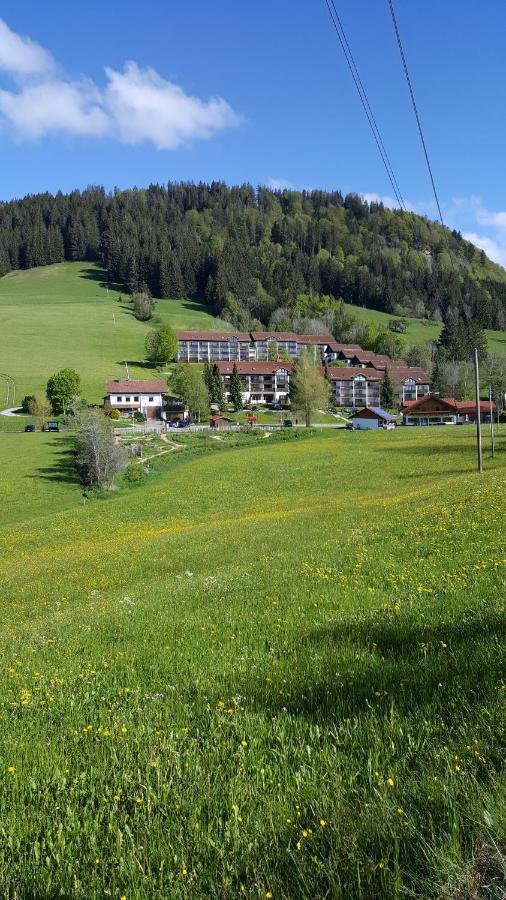 Fewo Friado Im Ferienpark Oa - Ohne Zusatzkosten Nach Anreise - Mit Hallenbad, W-Lan, Pkw-Garage, Kurtaxe Mit Allgaeu-Walser-Pass, Bett- Und Handtuch-Waesche Sowie End-Reinigung Missen-Wilhams Exterior photo